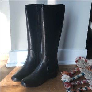 🌟Brand New Camper Boots🌟